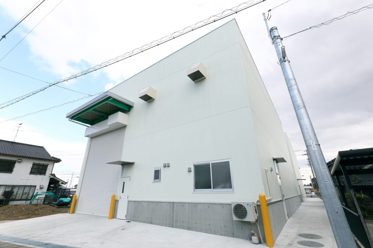 004　外観　北西面修整済み