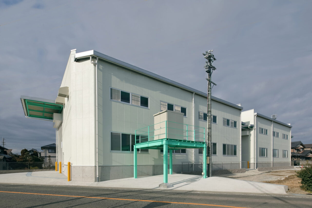 001-1　外観　南東面修正